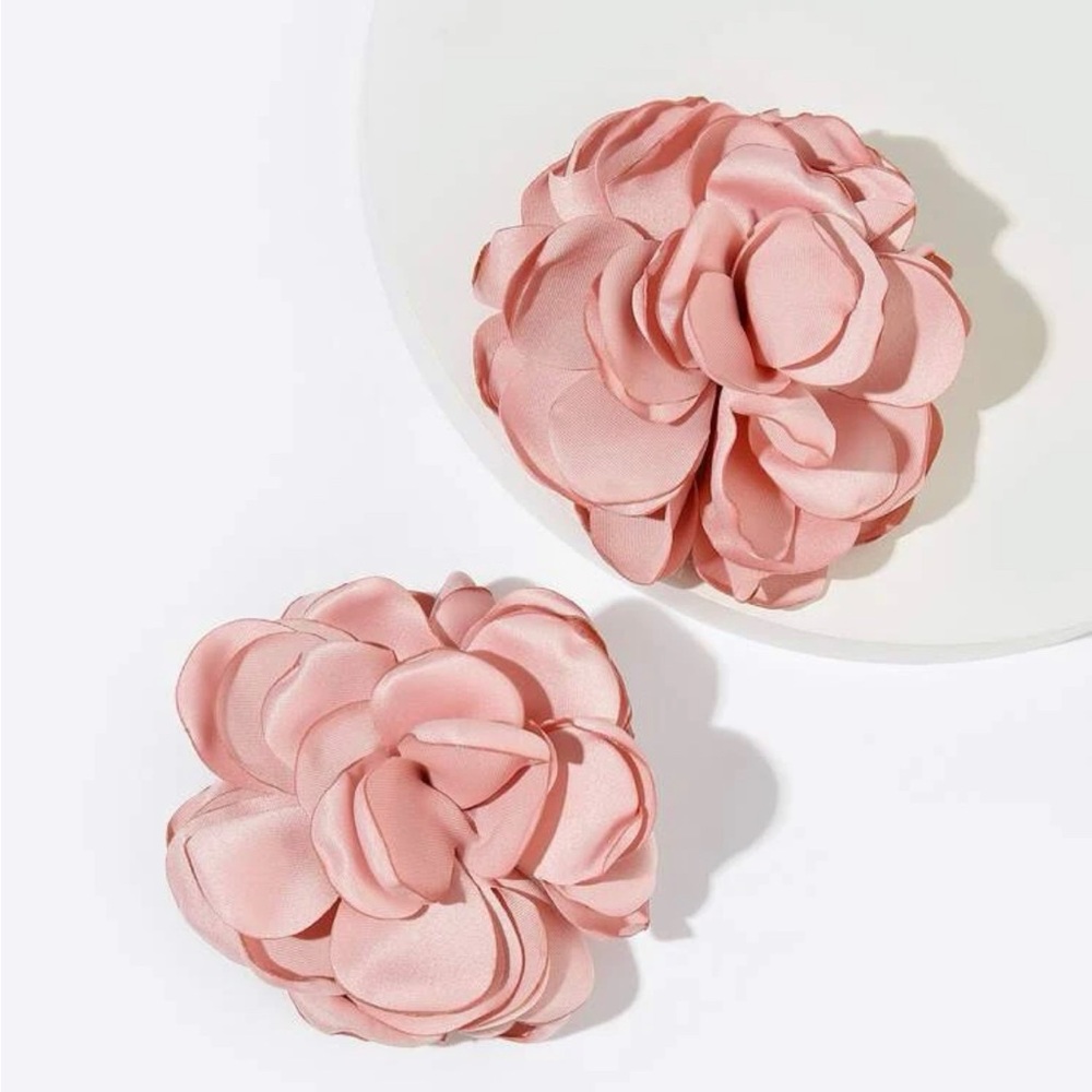2 Dusty rose pink Flower hair accessory